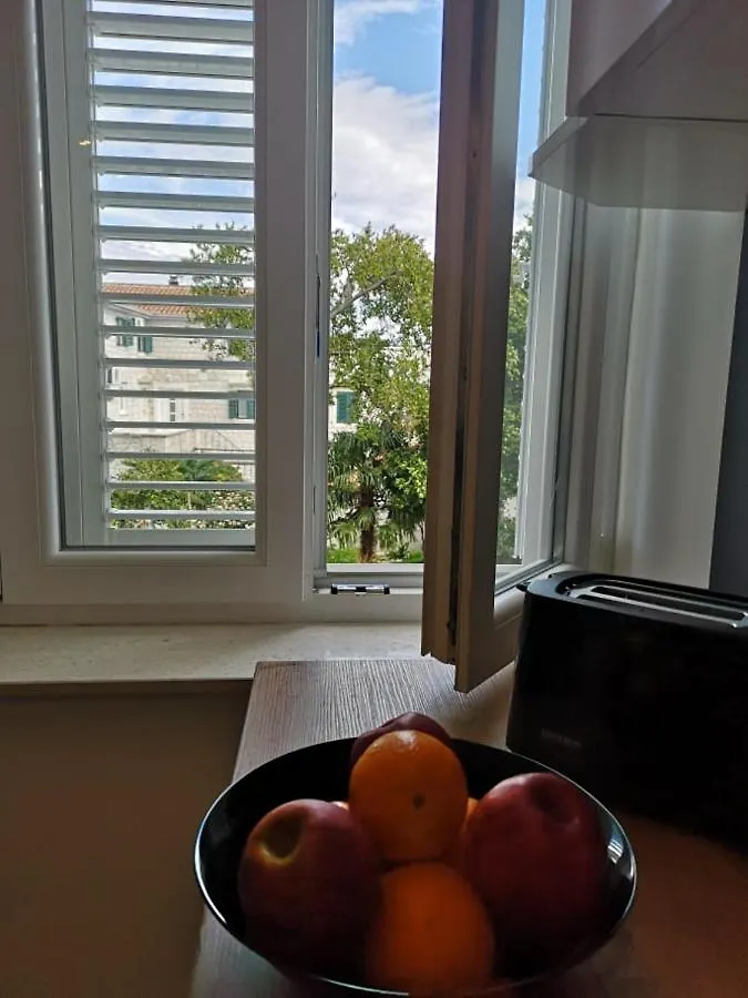 Apartment Lilybelle Kastela