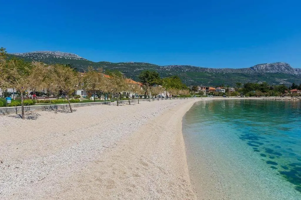 Apartment Lilybelle Kastela 0*,  Croatia