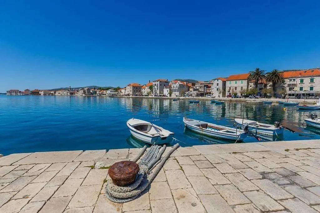 Apartment Lilybelle Kastela