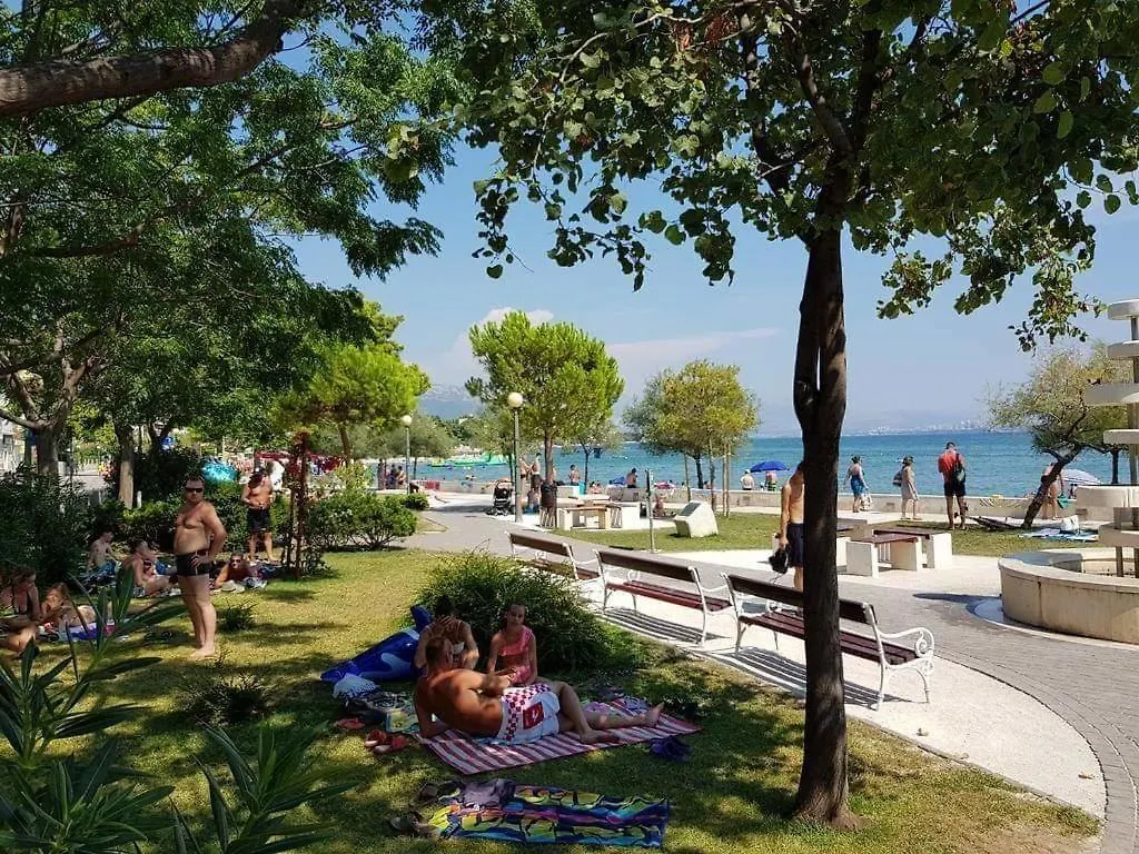 Apartment Lilybelle Kastela